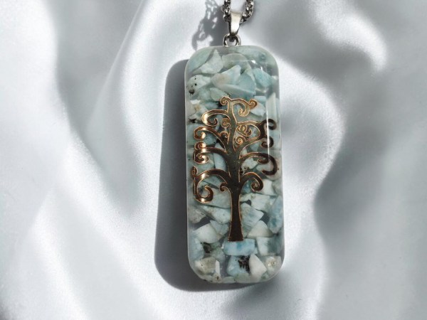 pendentif orgonite larimar arbre de vie